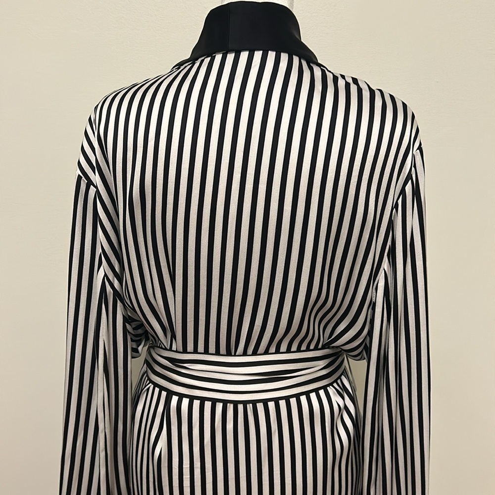 Ralph Lauren $2890 Purple Label Black and White Stripe Kalpita Coat Size 10 - Picture 11 of 15